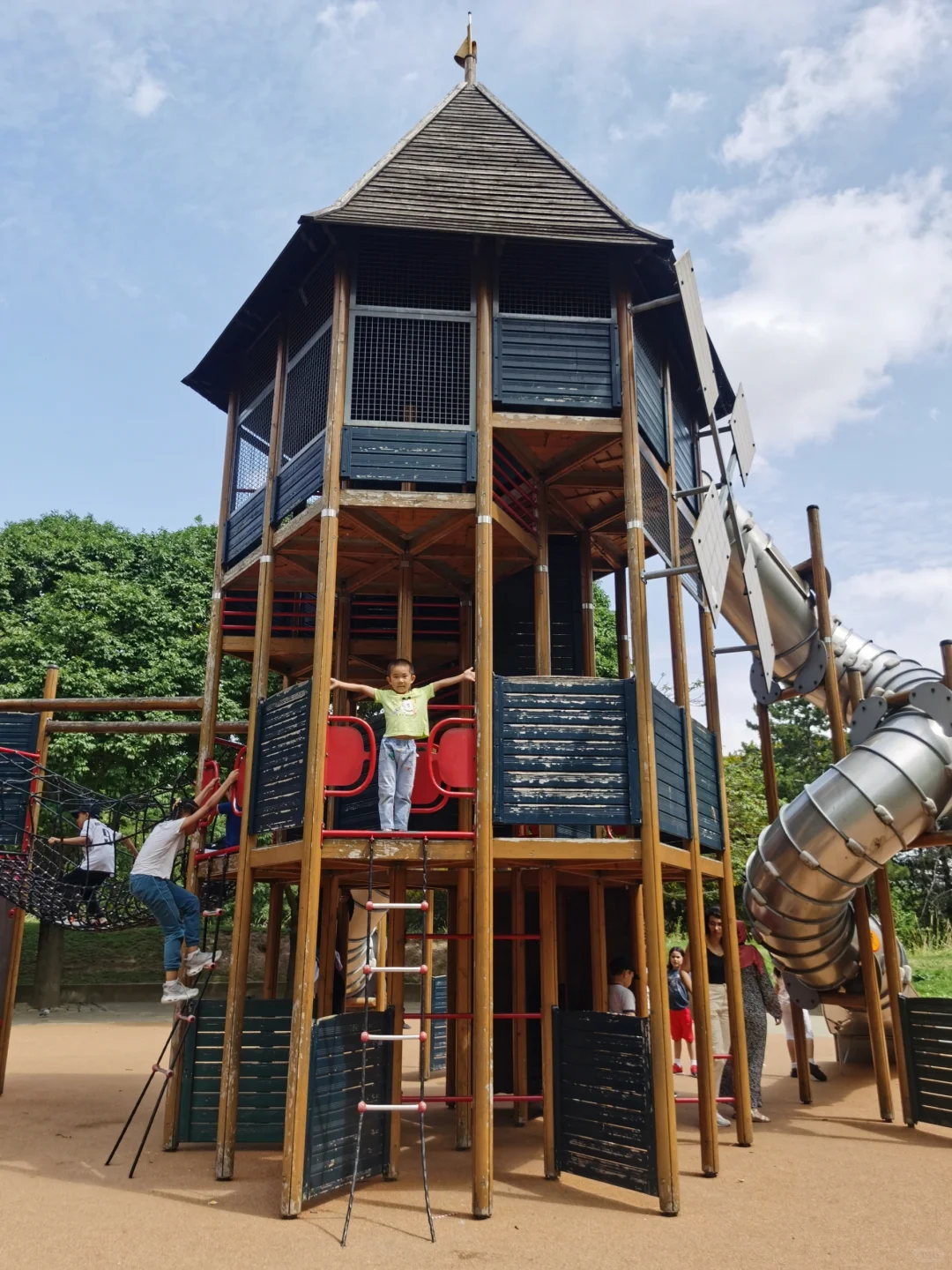 Parks in Paris Perfect for Strolling with Kids and Dogs.