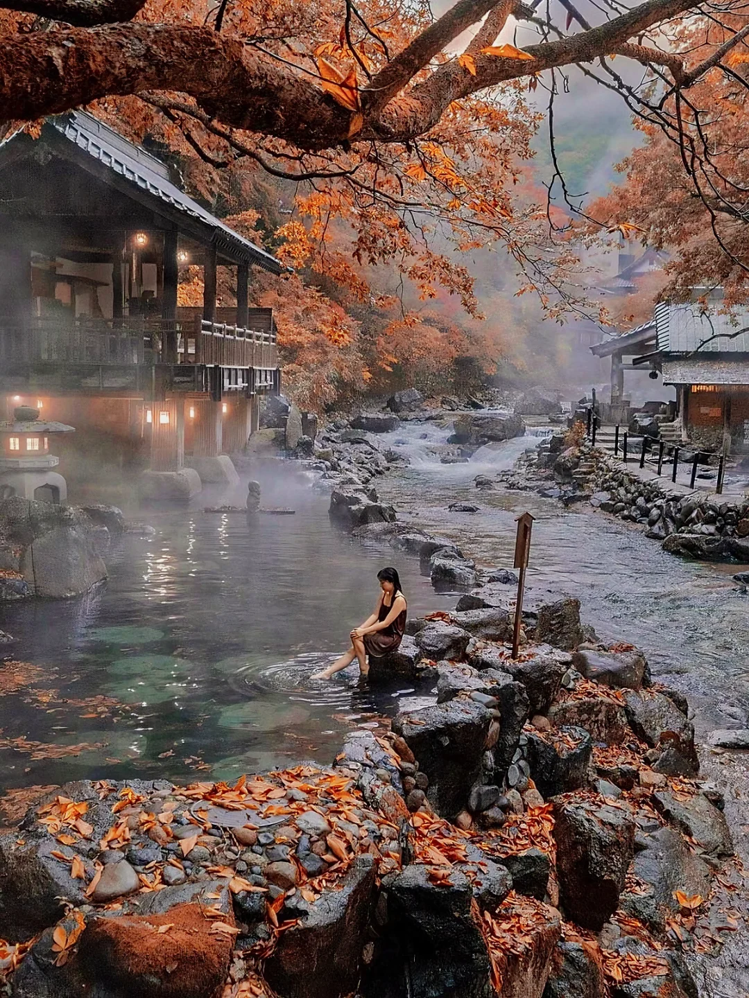 Japan's ♨️ Ultimate Hot Springs! Feels Like Stepping into a Fairy Tale World in Autumn and Winter!