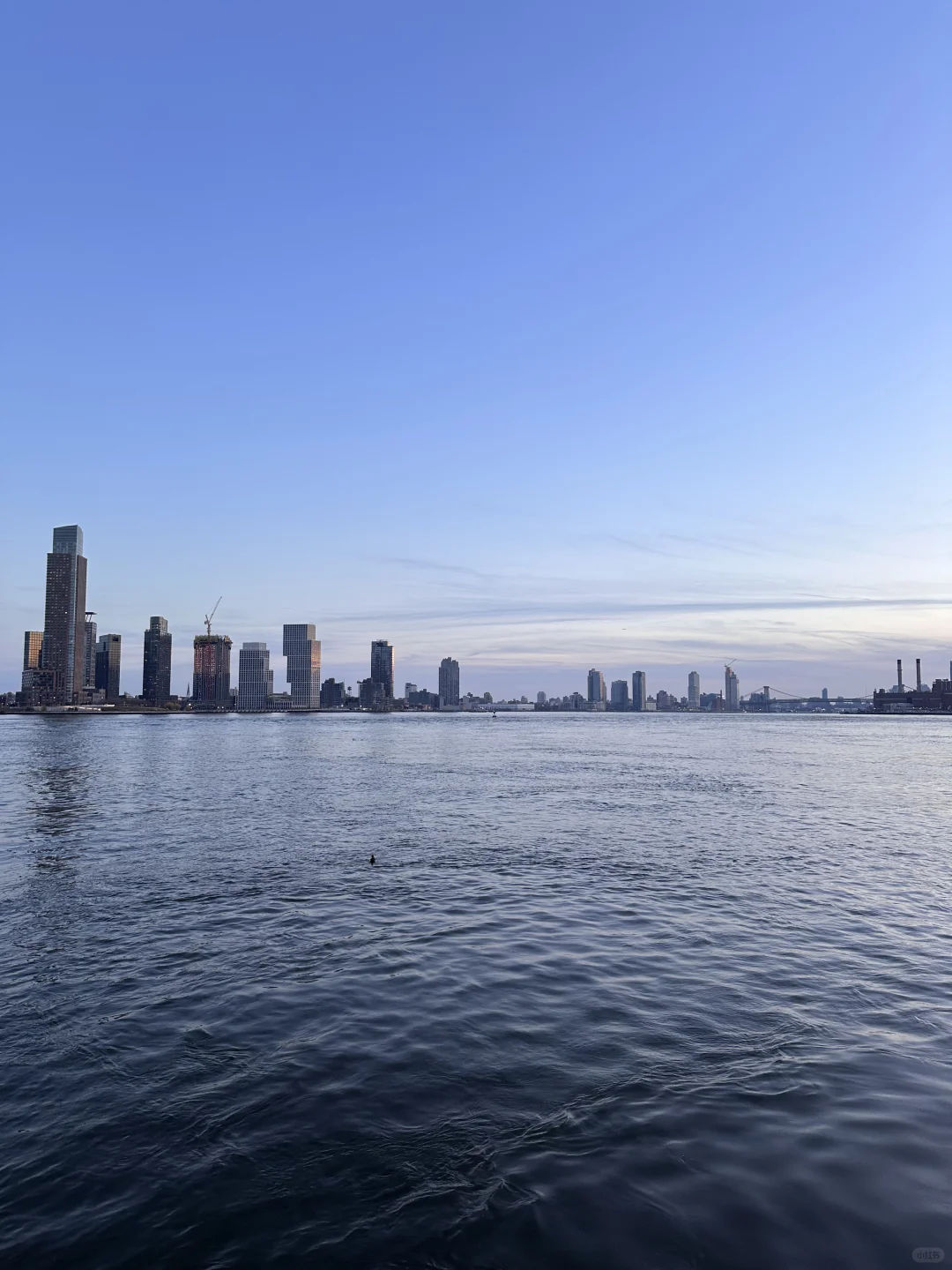 Manhattan Weekend Cafe Work/Study Club