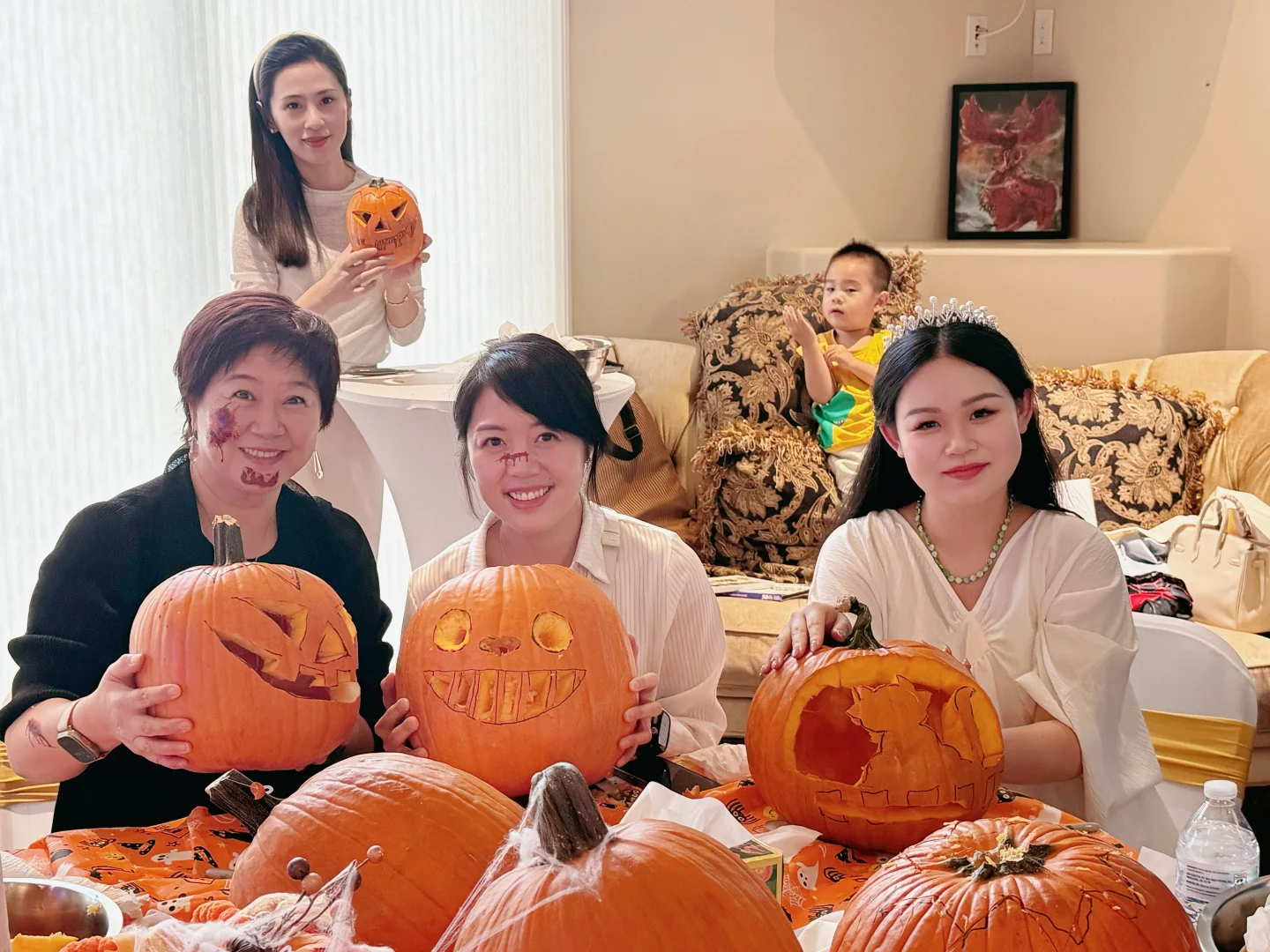 "Where to Go in Las Vegas? A New Adventure Every Day! 🎲✨"