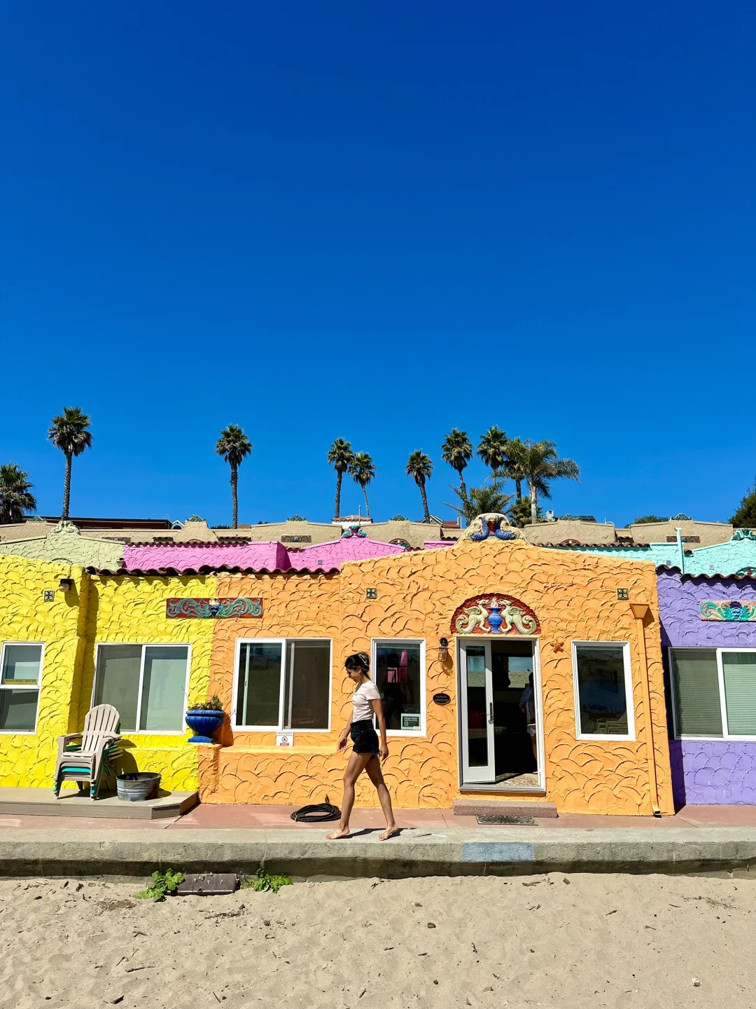 "Bay Area Weekend Fun with Kids: Exploring the Colorful Town of Santa Cruz and Its Weekend Market"