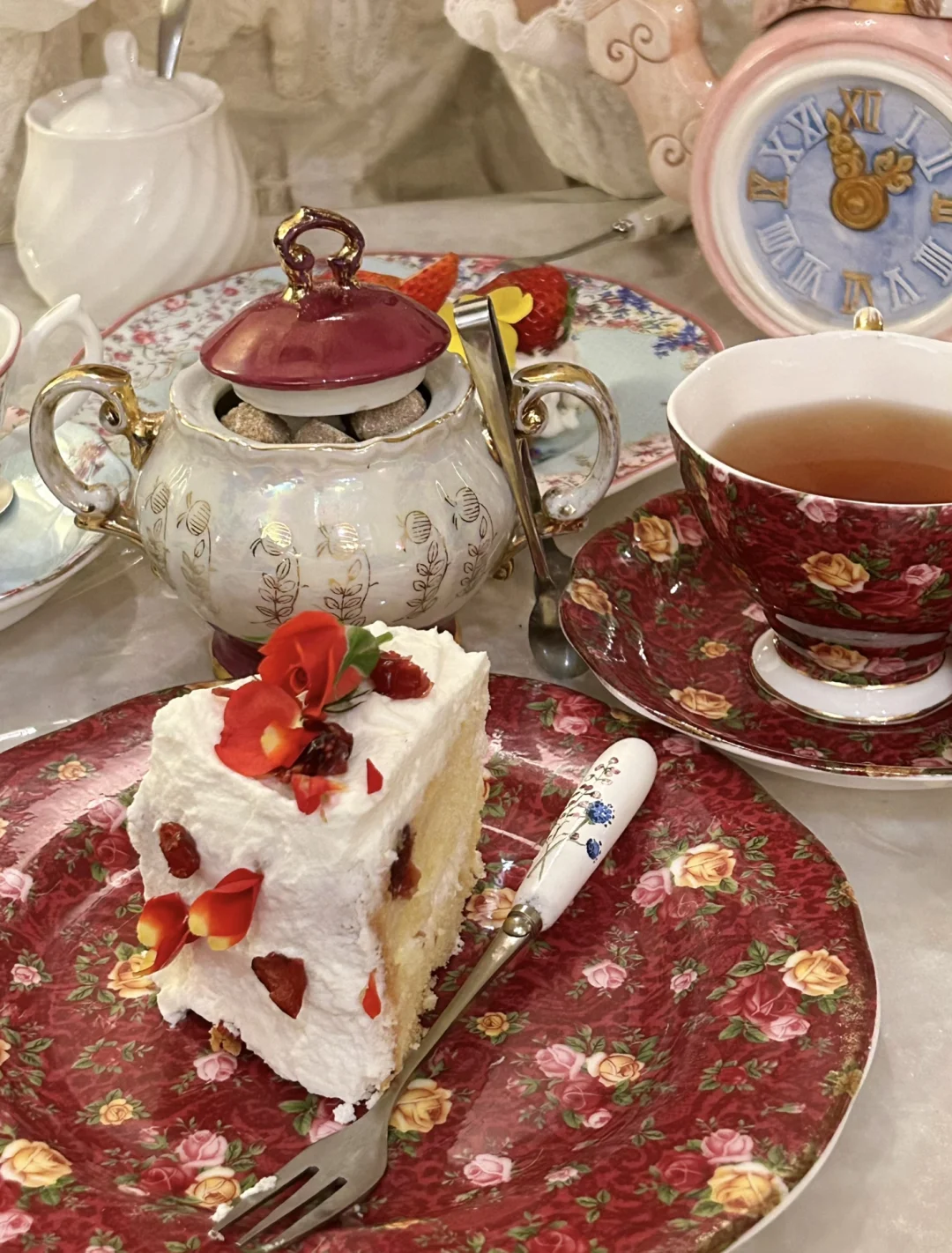 Tokyo Coffee - A Charming Café Nestled in a Fairytale Town