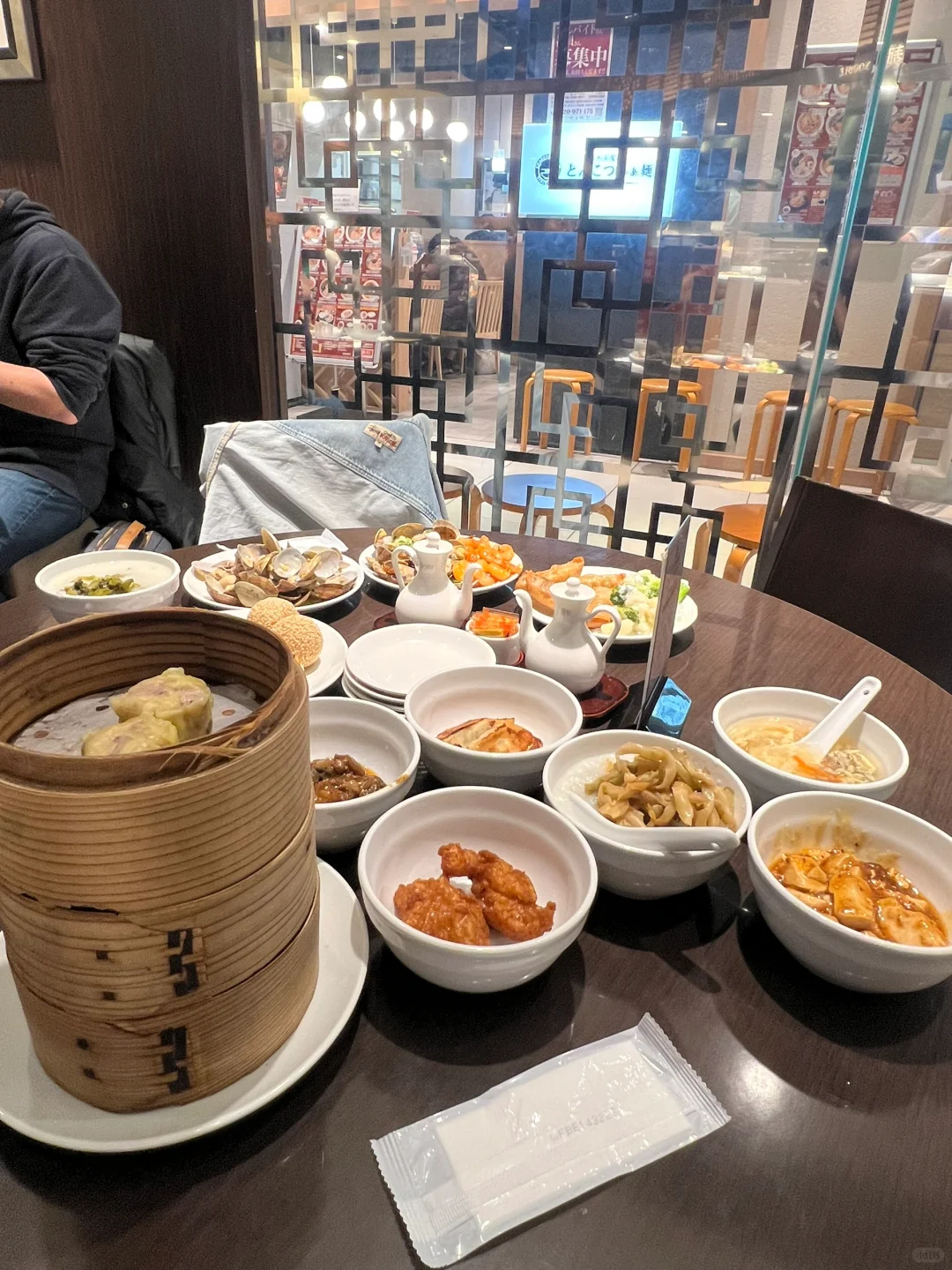 Osaka Umeda | All-You-Can-Eat Hong Kong Cuisine