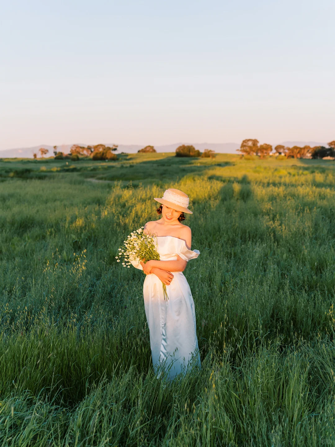 I'm absolutely obsessed with this grassy area in the Bay Area!