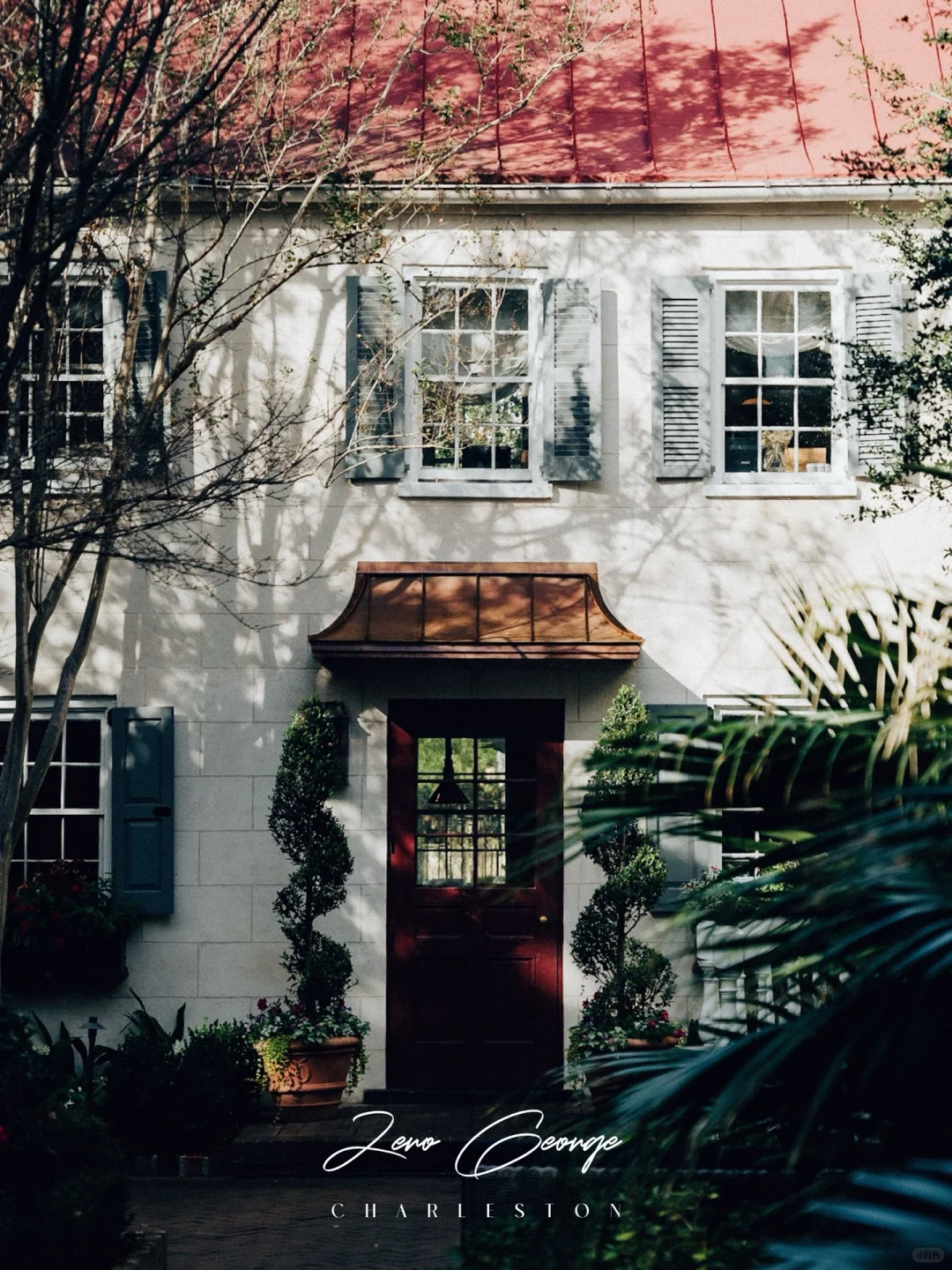 South Carolina Travel | Staying in a 200-Year-Old House in Charleston
