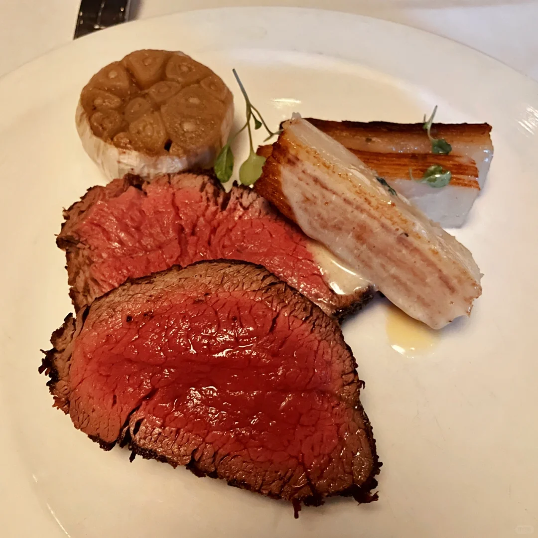 Hotel Exploration | Hidden Little Surprises at the Orlando Waldorf 💋