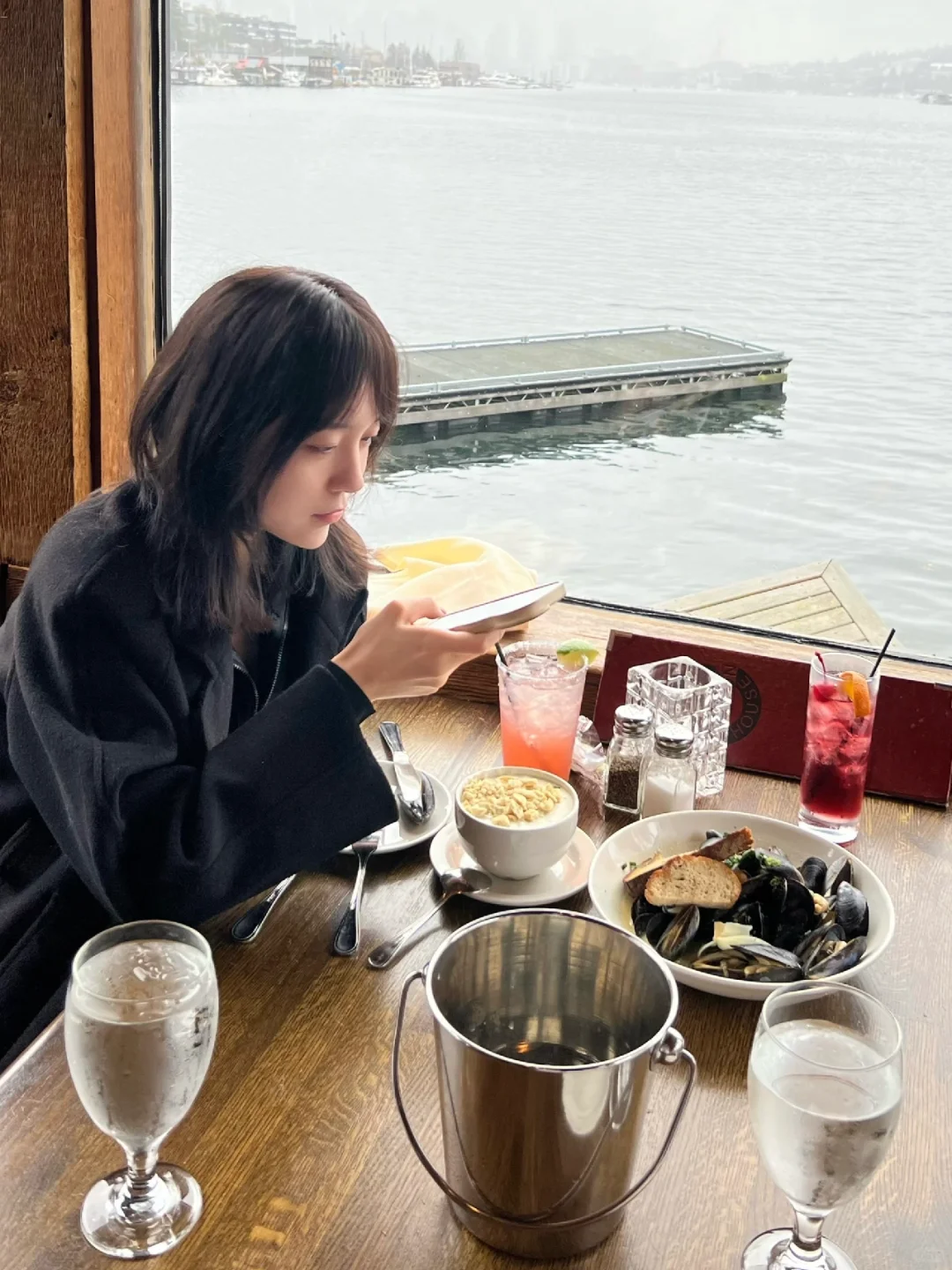 Seattle Eats | Bill Gates' Go-To Seafood Spot 🦐