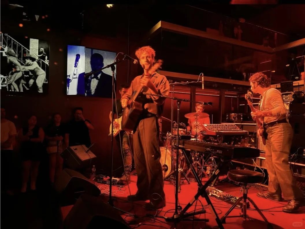 🎷 Must-Visit NYC Nightlife Spot | Nublu Jazz Bar ✨🔥