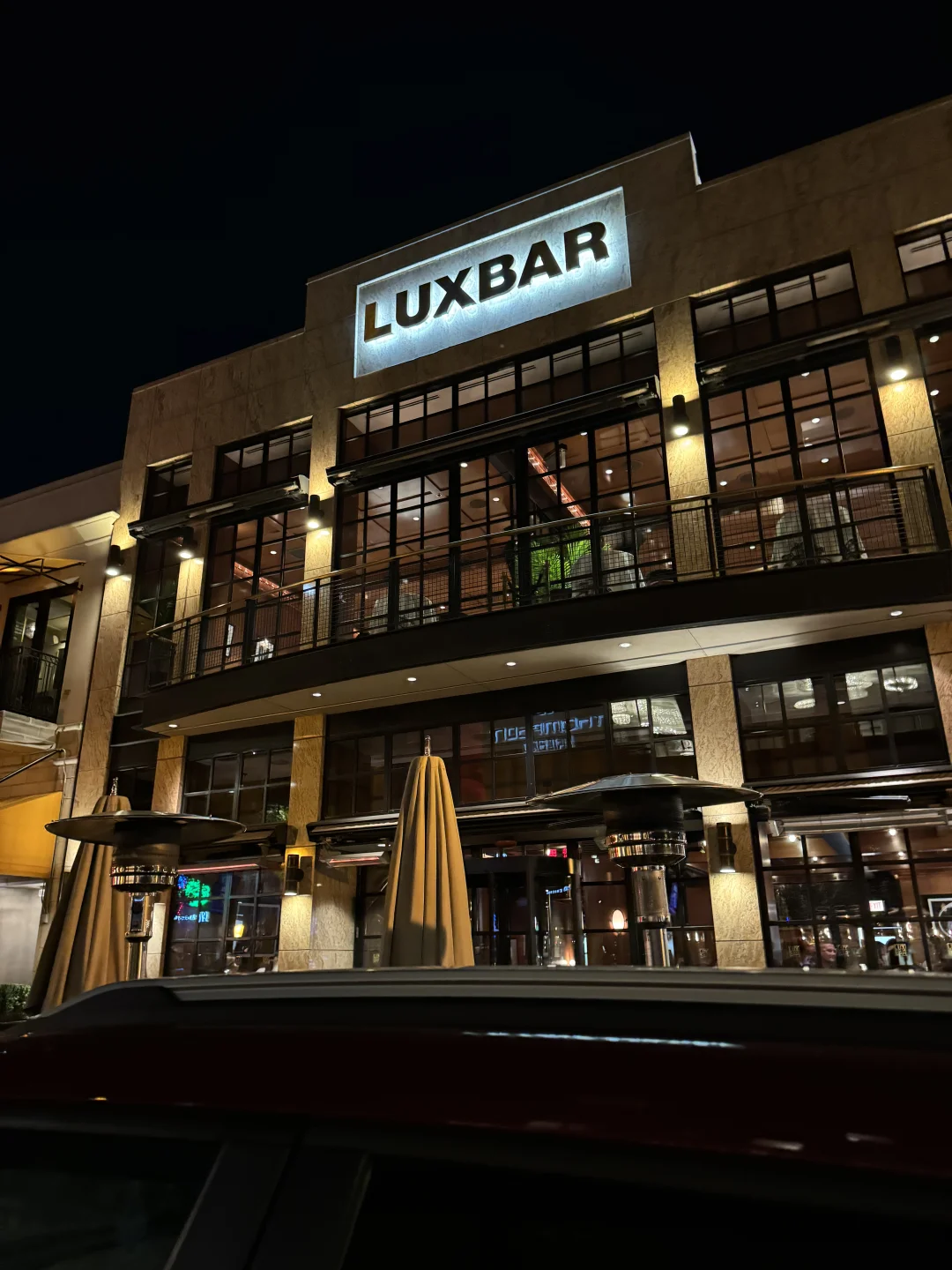 A Very Formal Dining Experience at LUXBAR