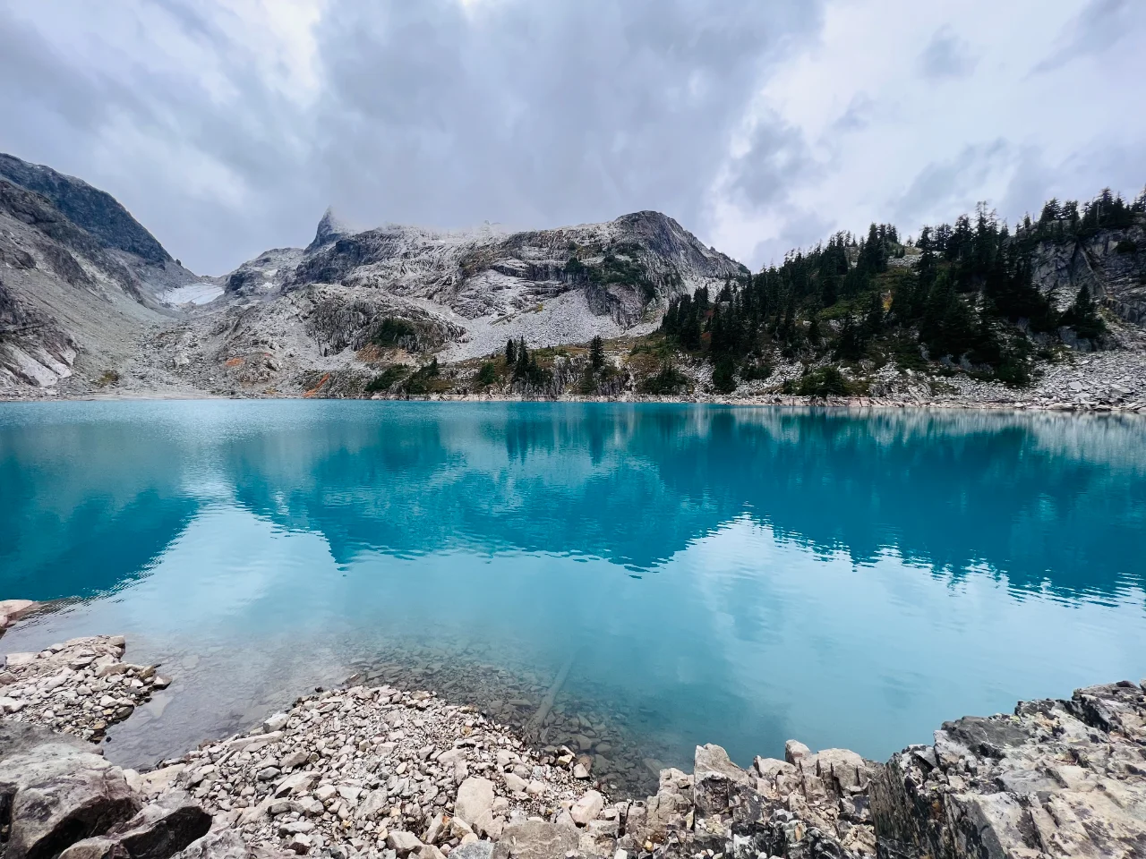 Probably the Most Hardcore Hiking Group in Seattle | Now Recruiting