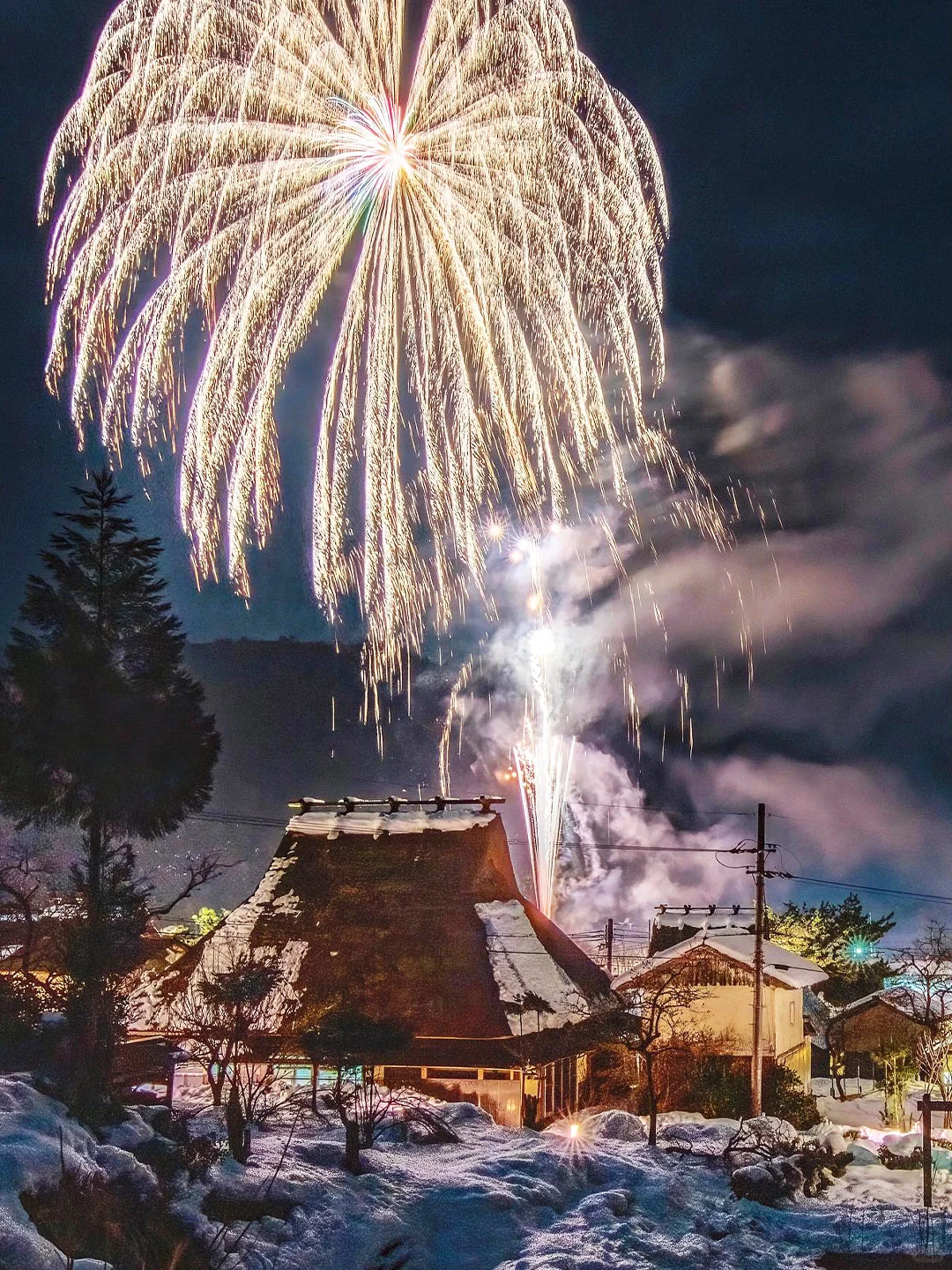 Magical Day Trip to Miyama Town: Lantern Festival & Fireworks Spectacular | Osaka Round-Trip Winter Exclusive