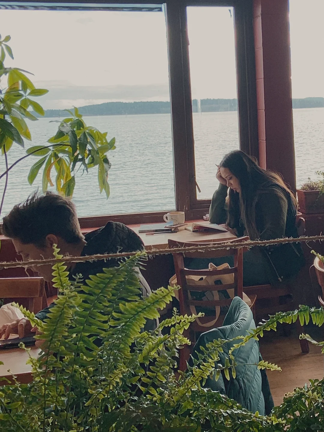 This Might Just Be the Most Scenic Café in Washington State