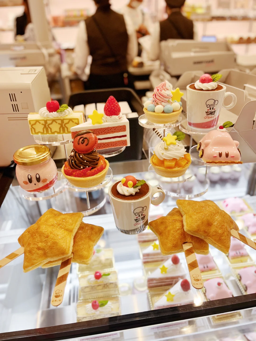 Kirby Cafe Petit: Osaka's Star Kirby Café