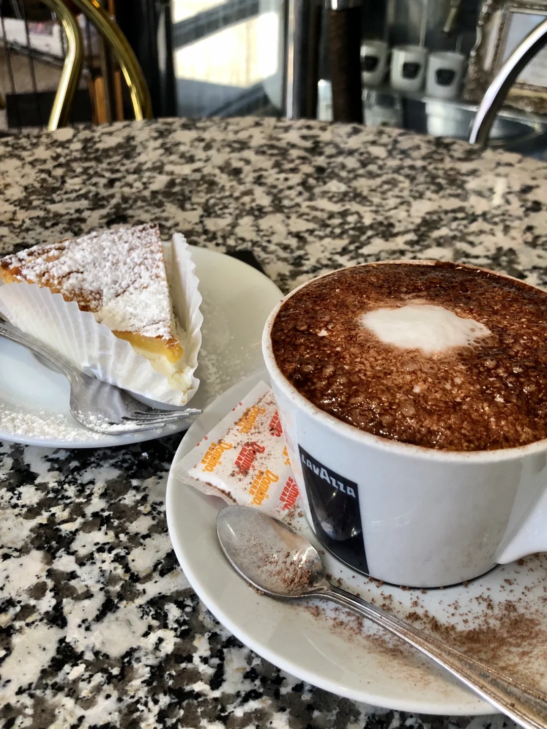 Boston Food Exploration | Little Italy Café & Dessert Shop ☕️🍮