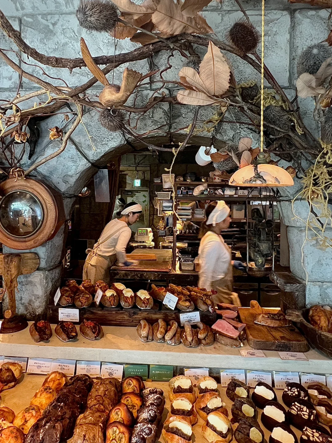 Bread lovers, you gotta check this place out! Life feels complete after indulging here!