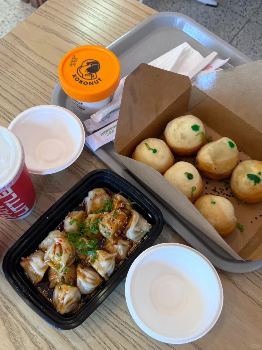 LA🌴 You Can Now Enjoy Sheng Jian Bao (Pan-Fried Soup Dumplings) Near USC Campus!