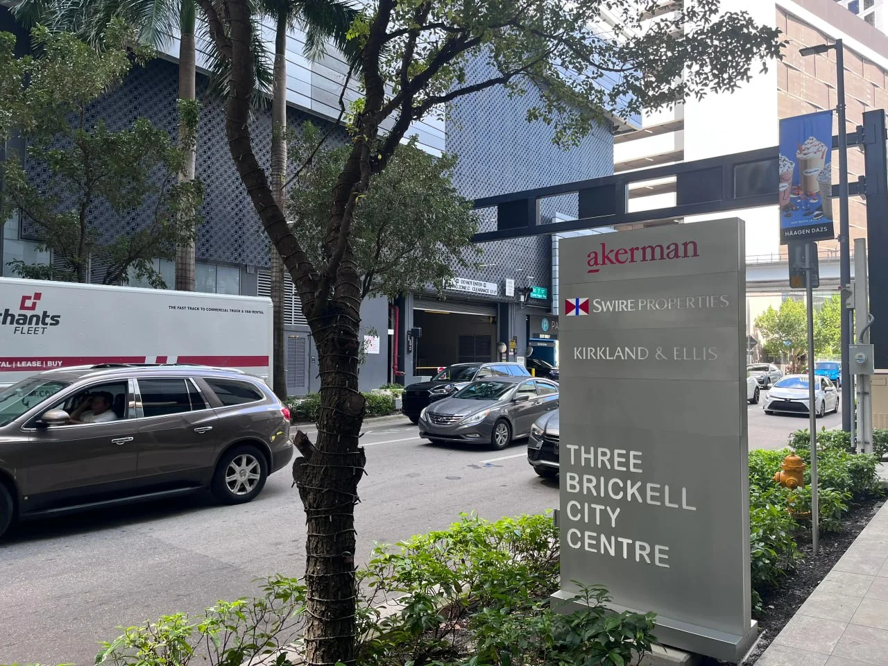 Strolling Through Downtown Miami: Every Step a New Discovery