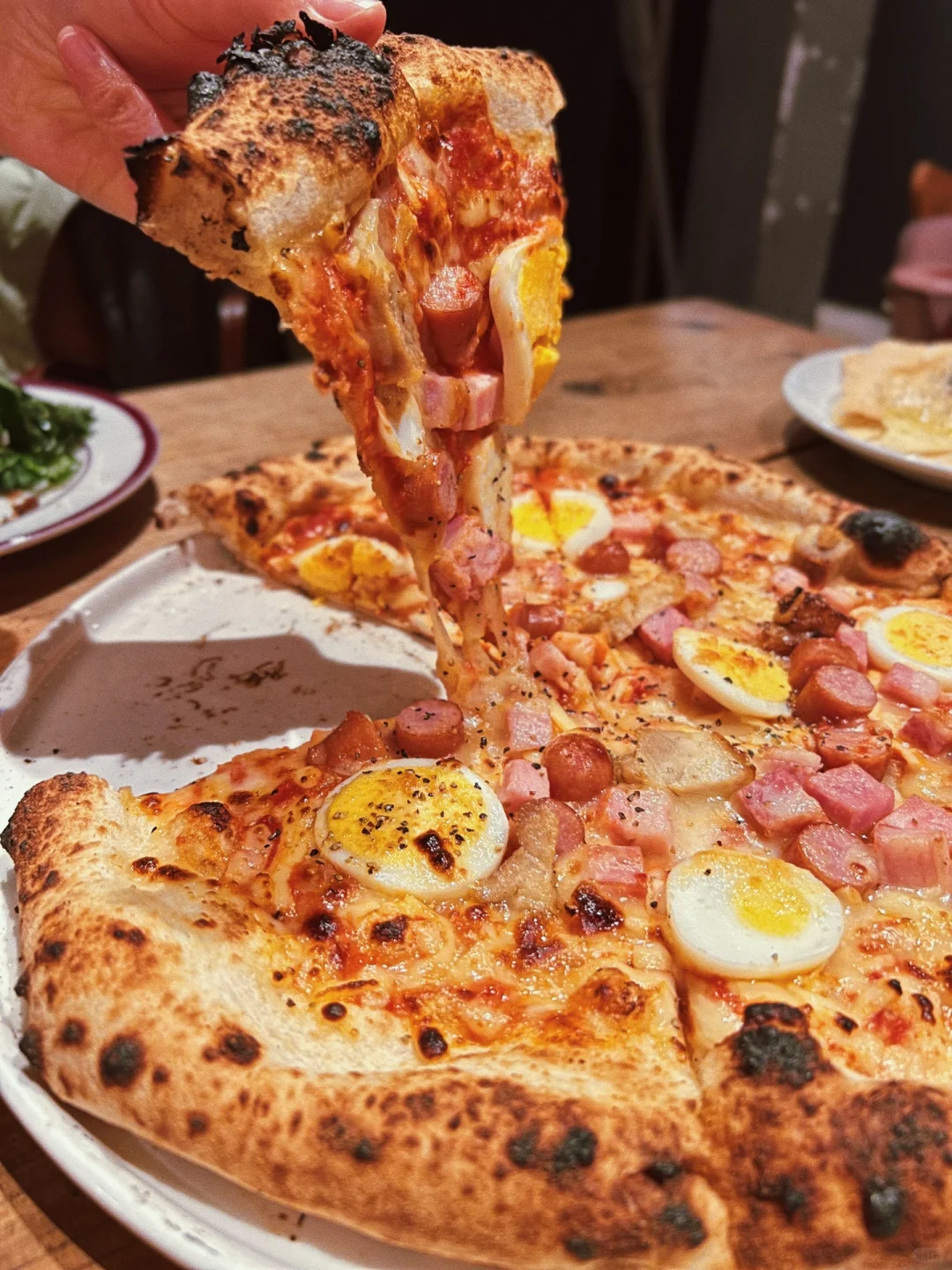 Exploring Osaka: A Must-Visit Pizza Joint with Unbeatable Value 🍕