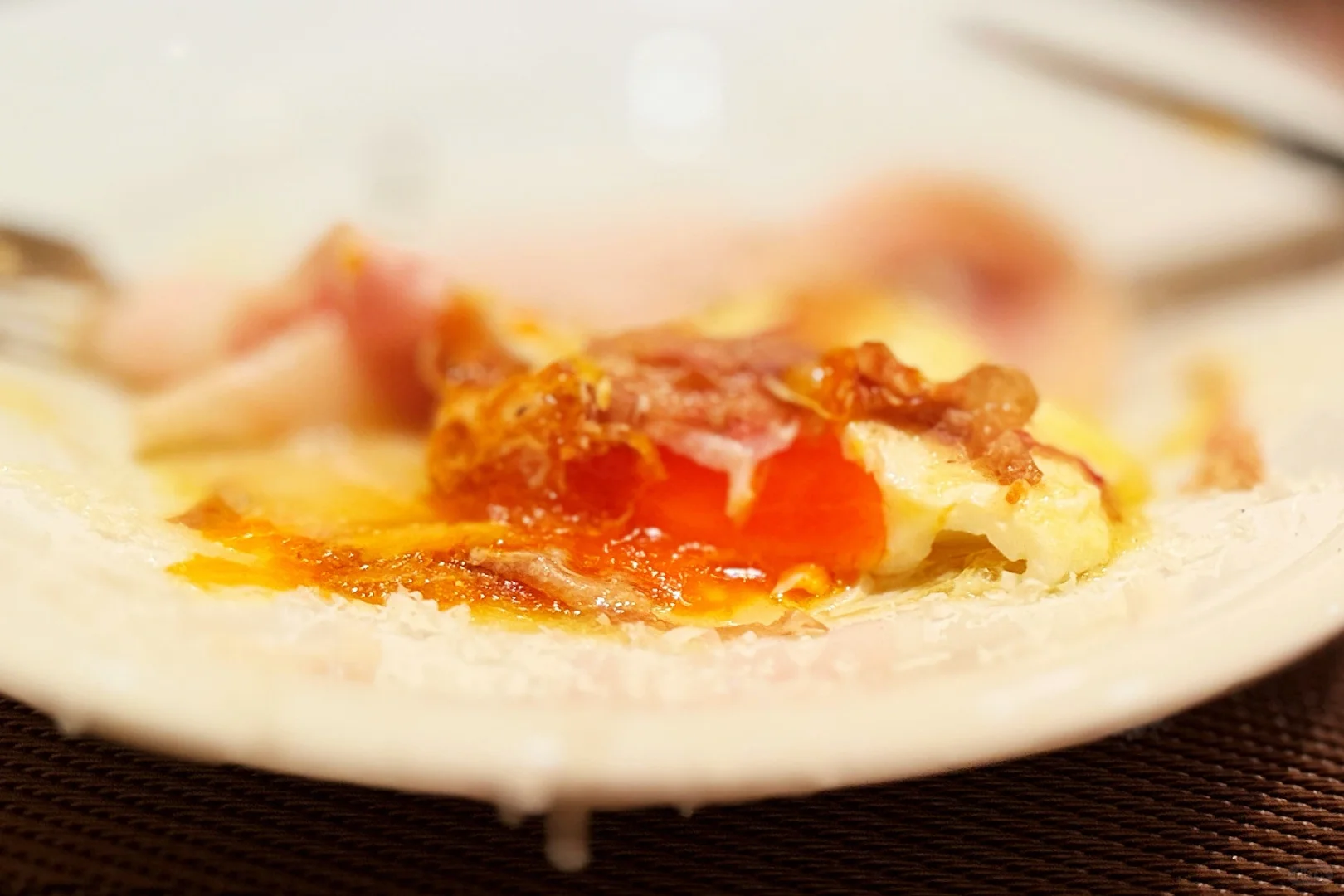 Tokyo - The Peak of This Season's White Truffles