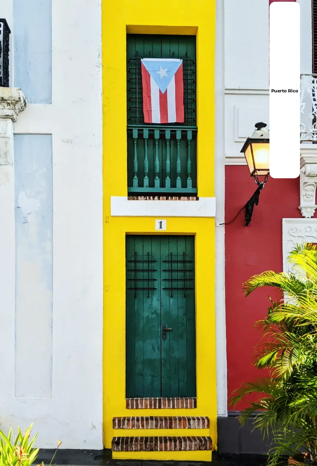 What to Eat in Puerto Rico: Mofongo and Plantain Rice in a Wooden Barrel!