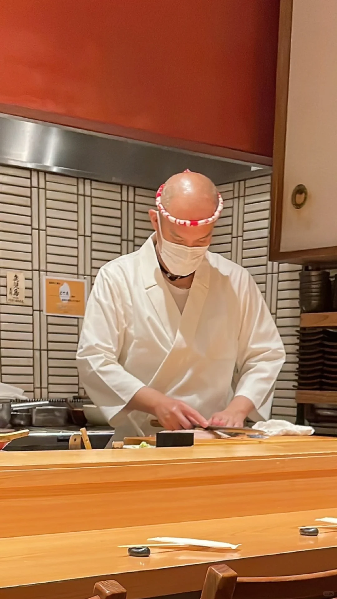 Cheapest Omakase in Tokyo! (Foreigner-Friendly)