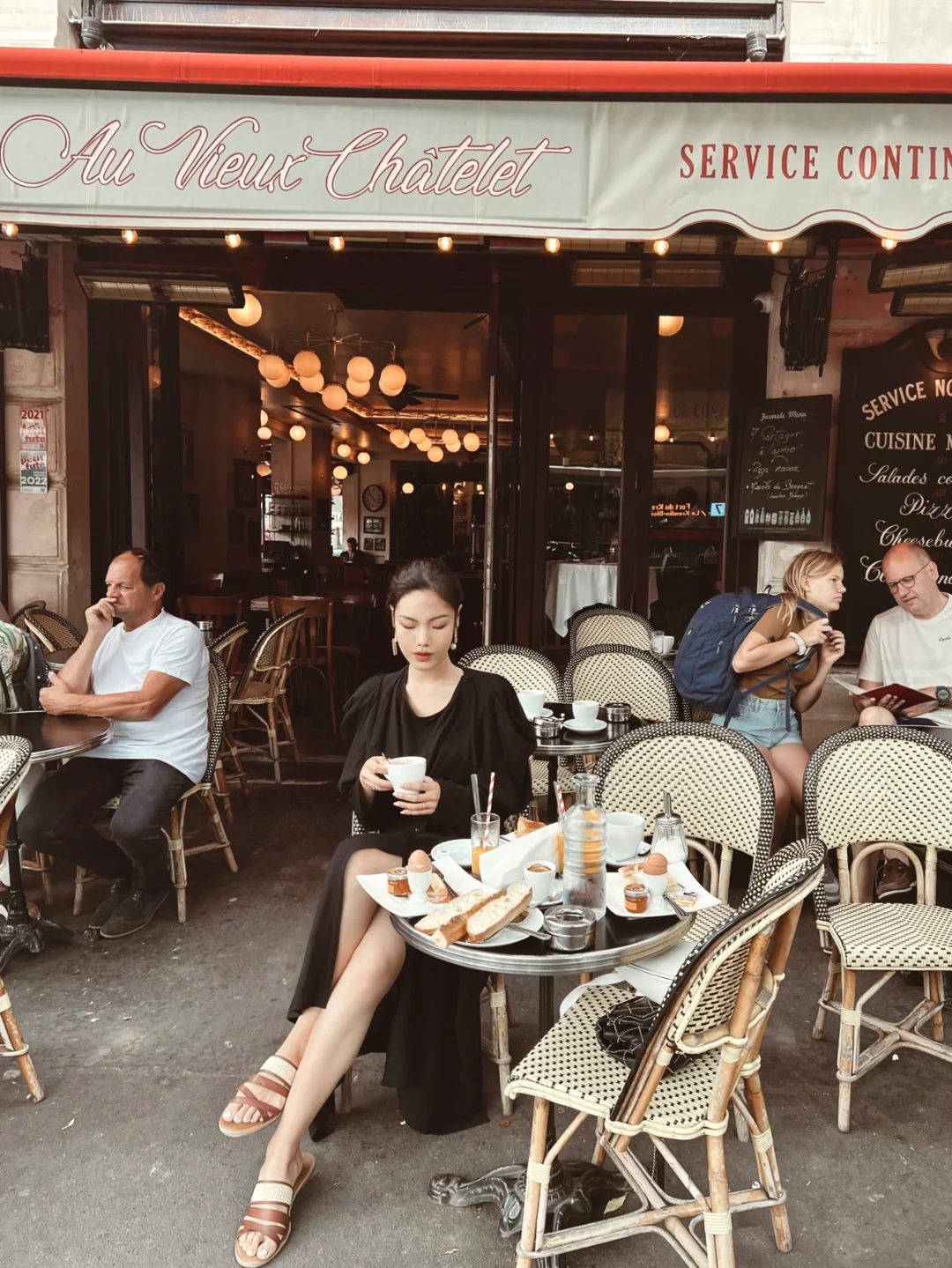 Paris Life | 𝘗𝘢𝘳𝘪𝘴 𝘤𝘢𝘧𝘦 French Café ☕️