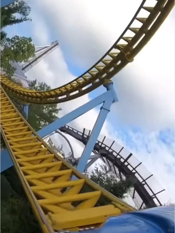 Skyrush 🎢 Roller Coaster S2-6