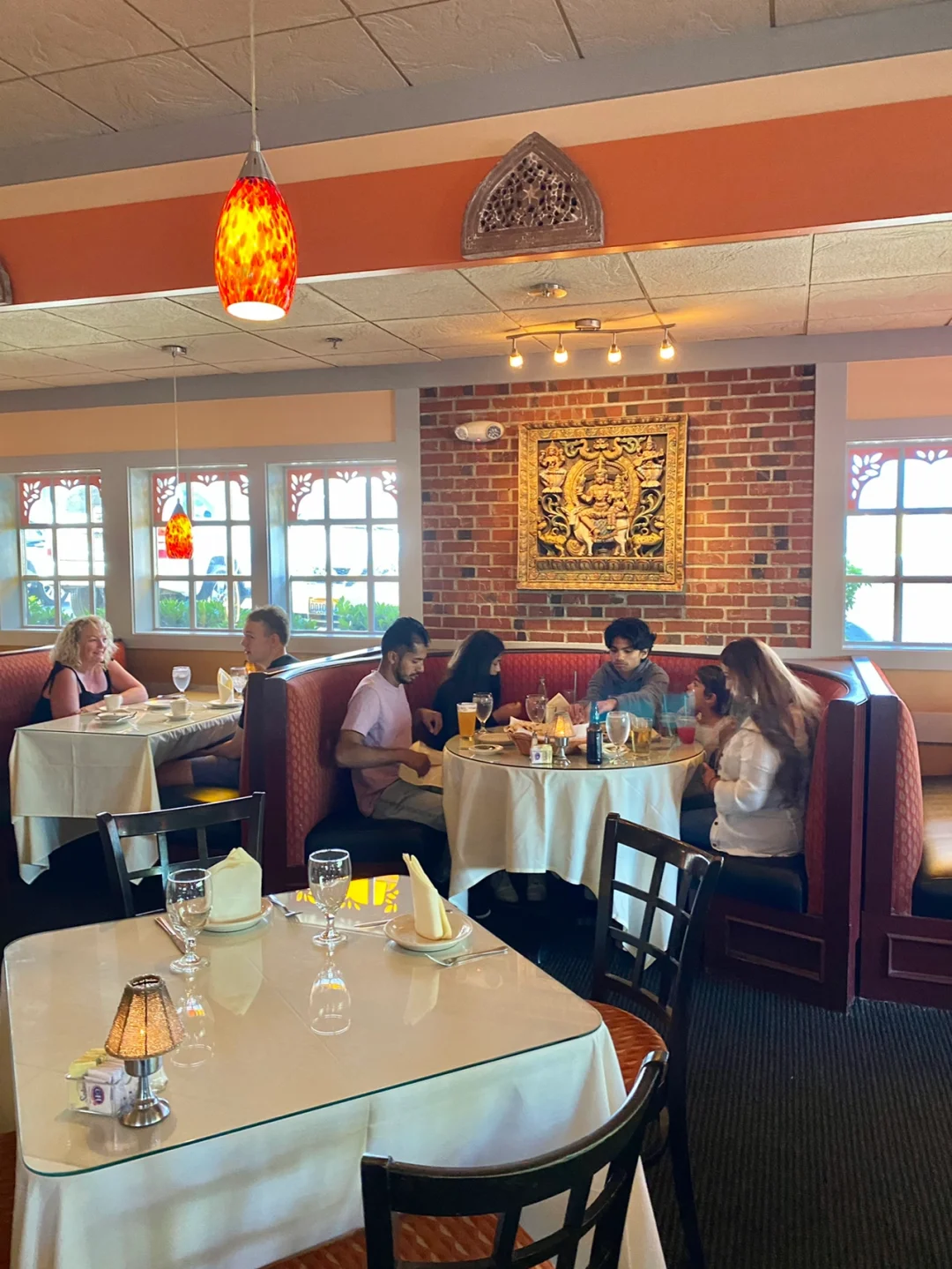 Exploring Seattle's Food Scene: Saffron Grill