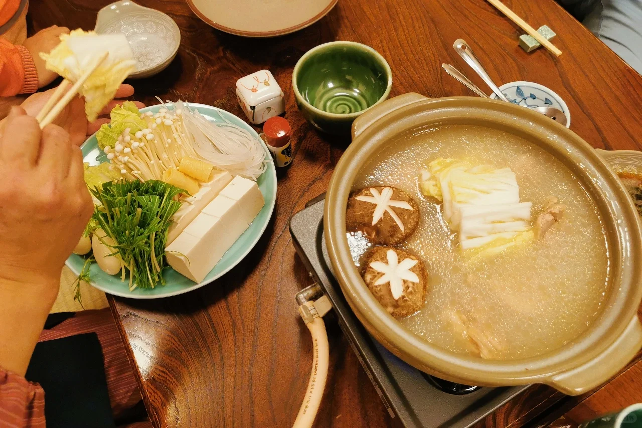 Winter Night's Chicken Soup Pot is Absolutely Lit!