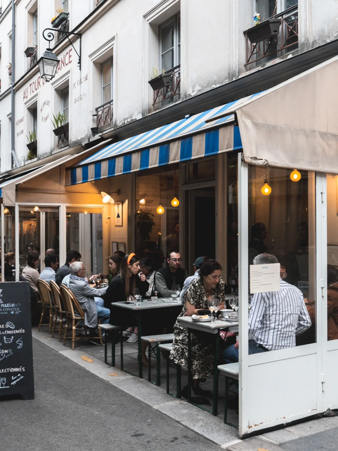 The Irresistible Seafood Bistro in Le Marais: L'Îlot