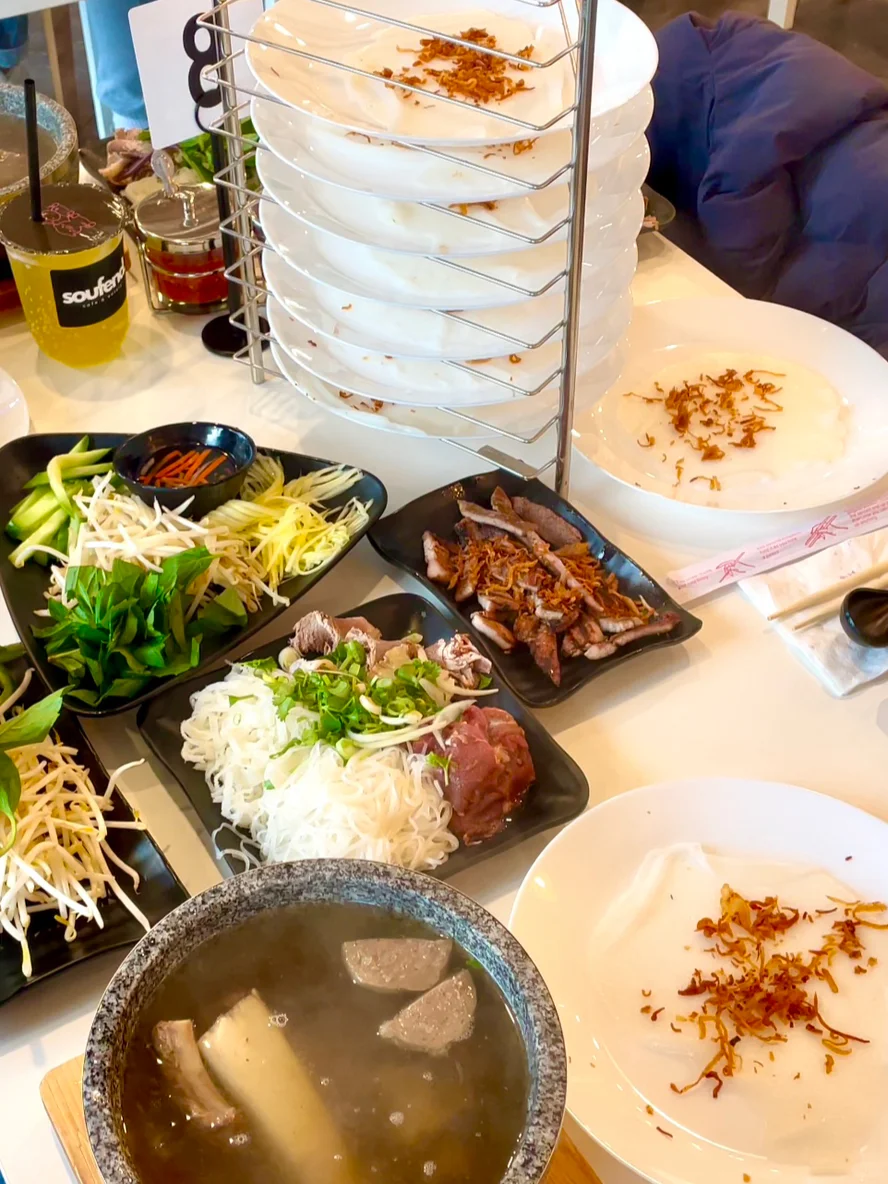 Seattle's Only Vietnamese Rice Paper Roll Shop 😍