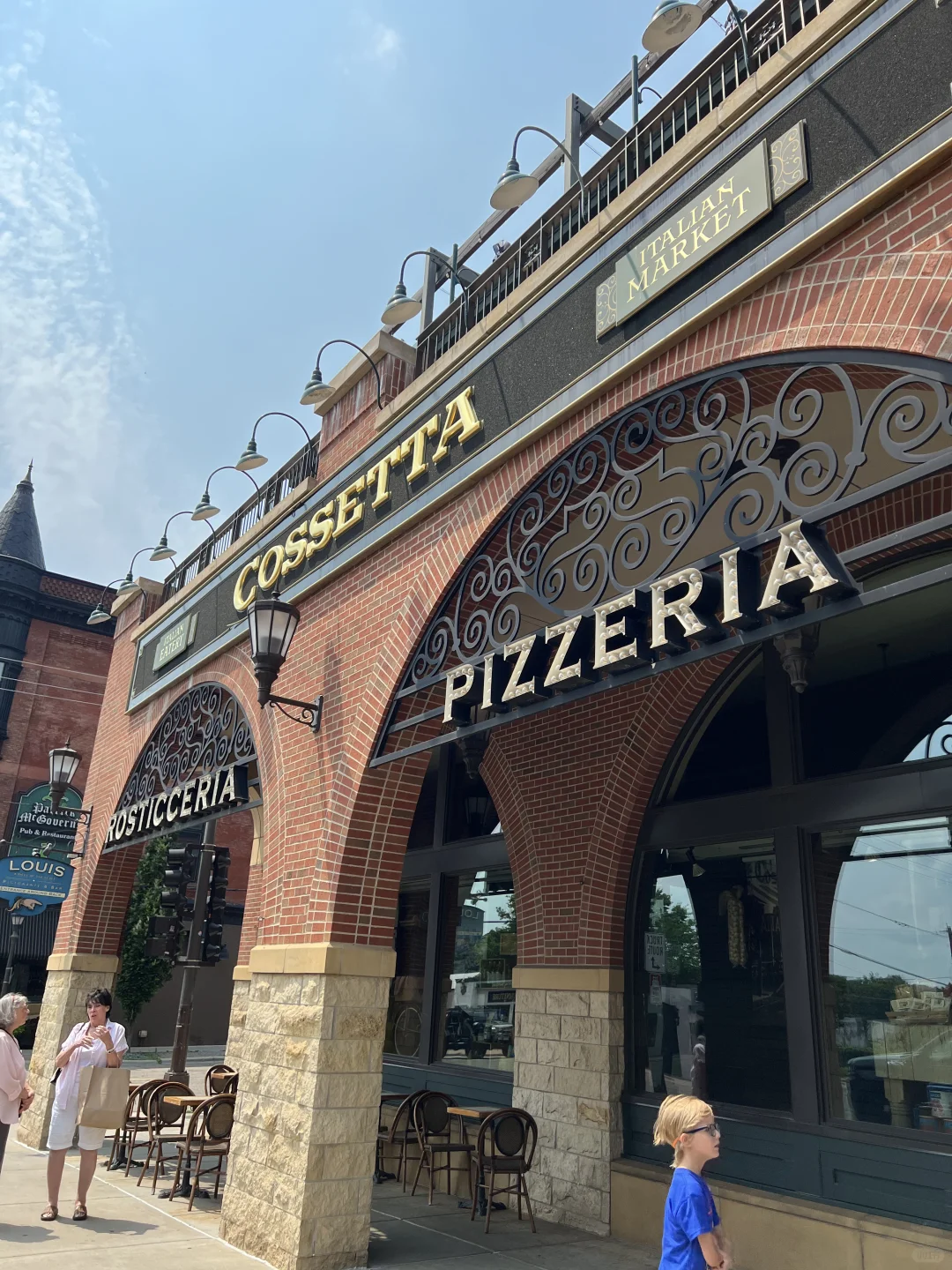 "Thanks to a Flight Cancellation, I Stumbled Upon an Amazing Italian Restaurant: Cossetta"