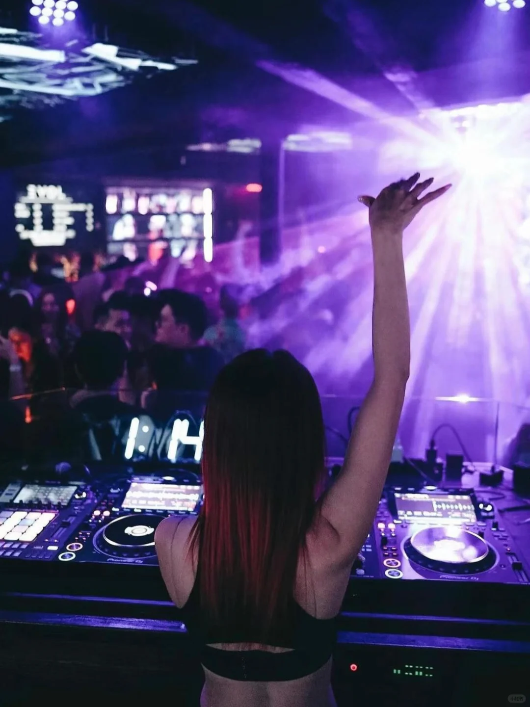 "Please, I Really Don’t Drink 🍺 Stop Pressuring Me 🥹"