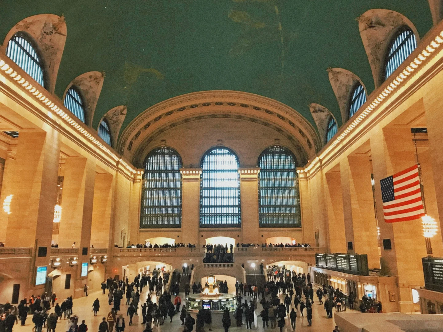 NYC Attractions & Eateries 🪴