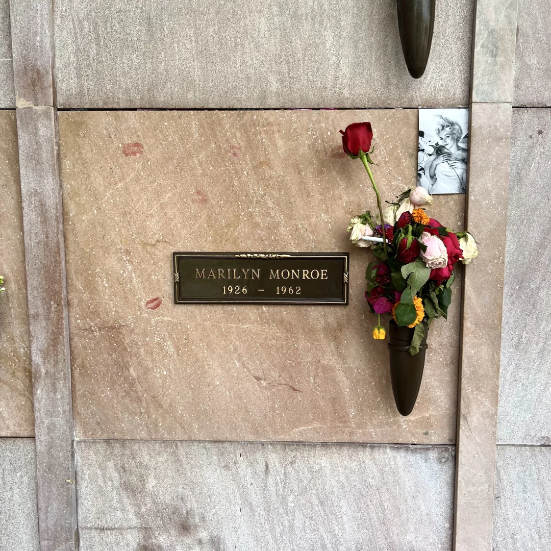 Los Angeles, LA | A Must-Visit Cemetery for Movie Buffs