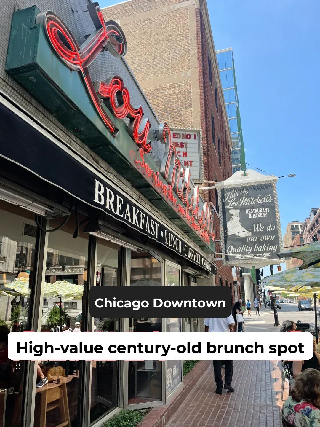 "Chicago Food Exploration: A Century-Old Brunch Spot with Great Value"