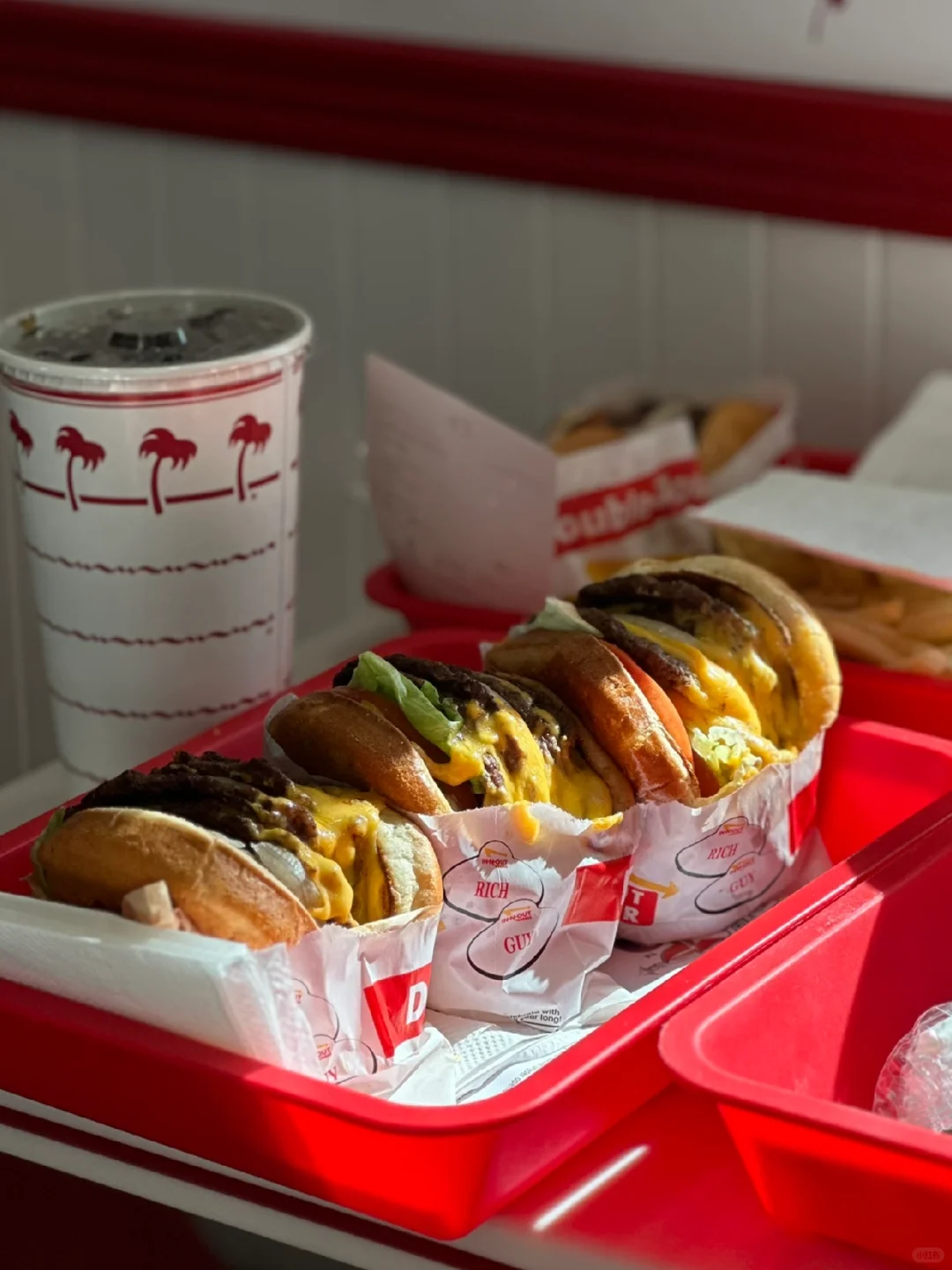 "Found the Burger of My Life in Arizona 🍔"
