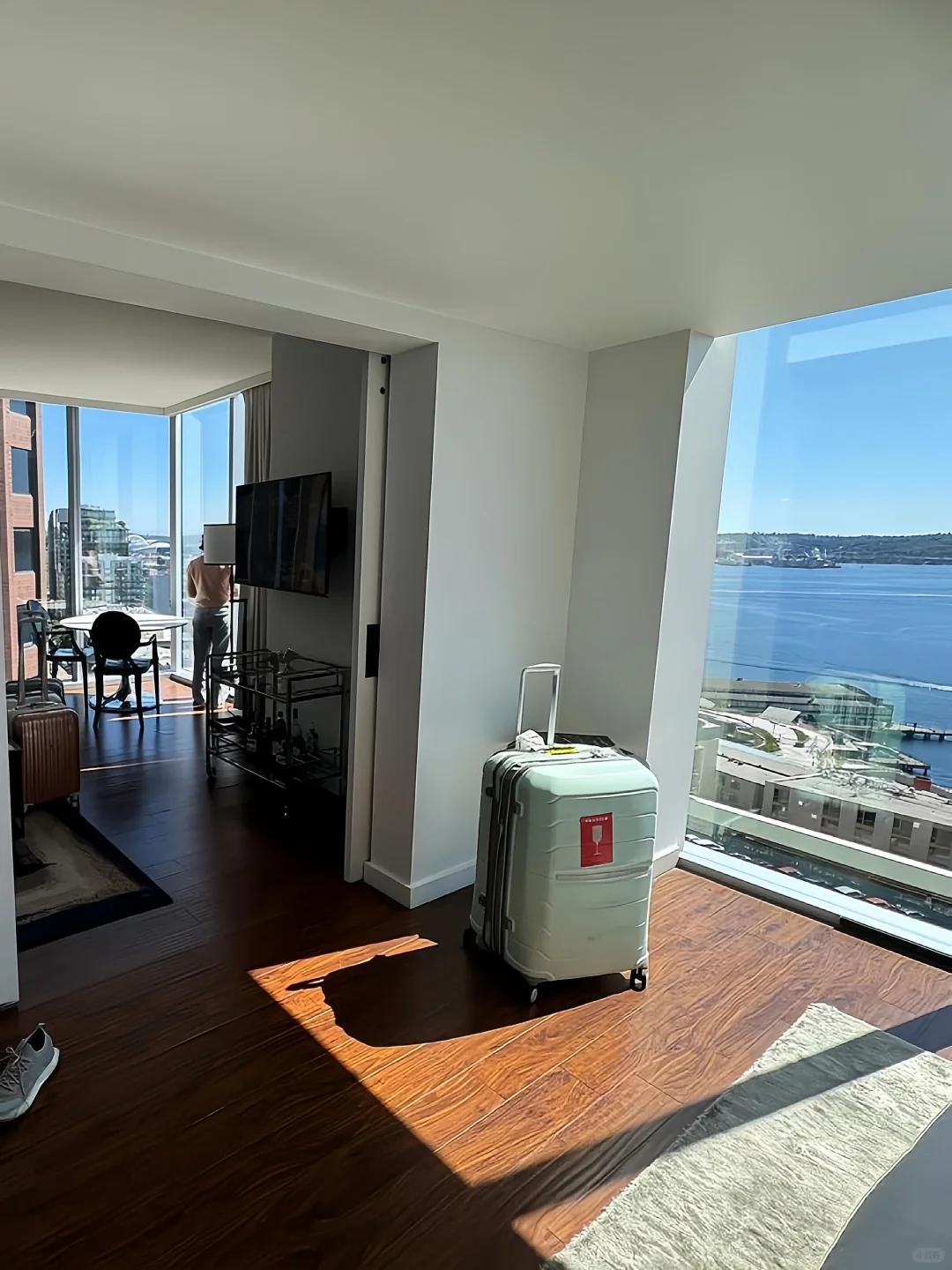 This Seattle Hotel Is Absolutely Stunning 😭 A Must-Stay for Life