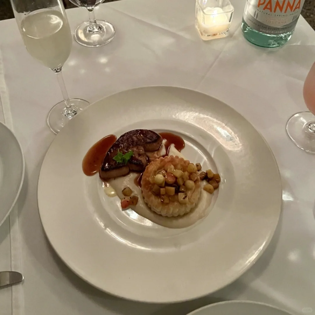 Boston | Hidden Gem French Restaurant: No. 9 Park