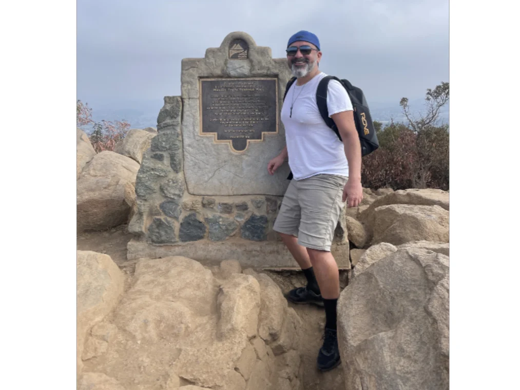 Mountain Hiking Adventure ⛰️