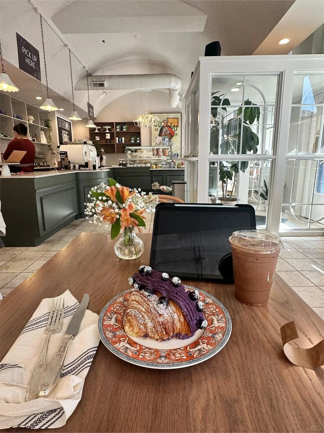 The Only Downside of This Dessert Shop Is... It's Only in Chicago