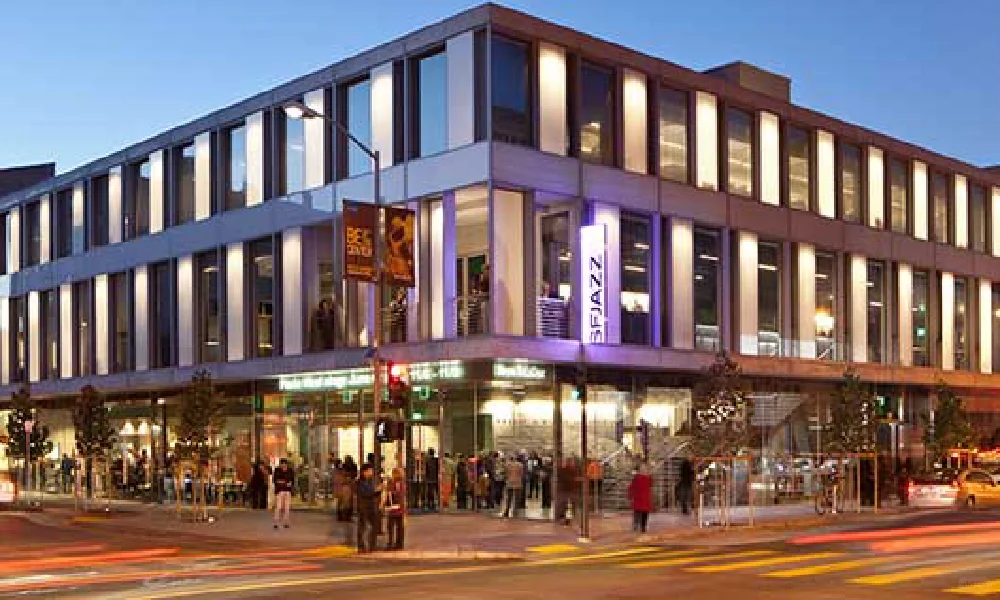 San Francisco Jazz & Comedy Venue - Jia Bang