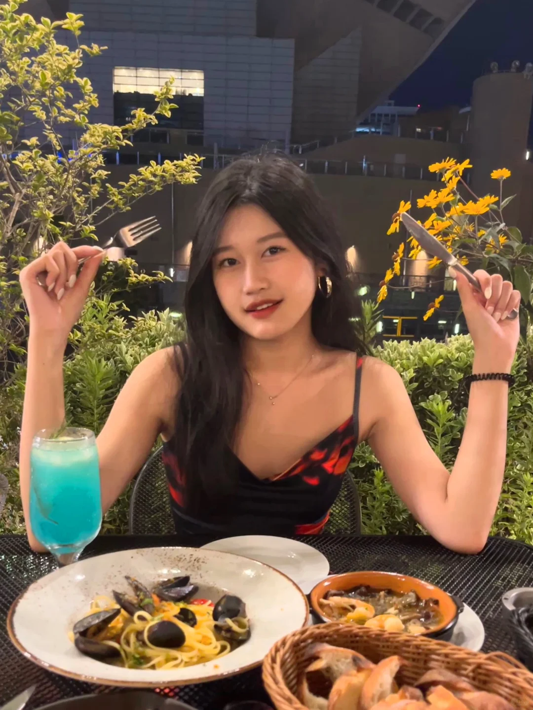 🇯🇵 Studying Abroad in Japan: How to Look Like a Baller on a Budget