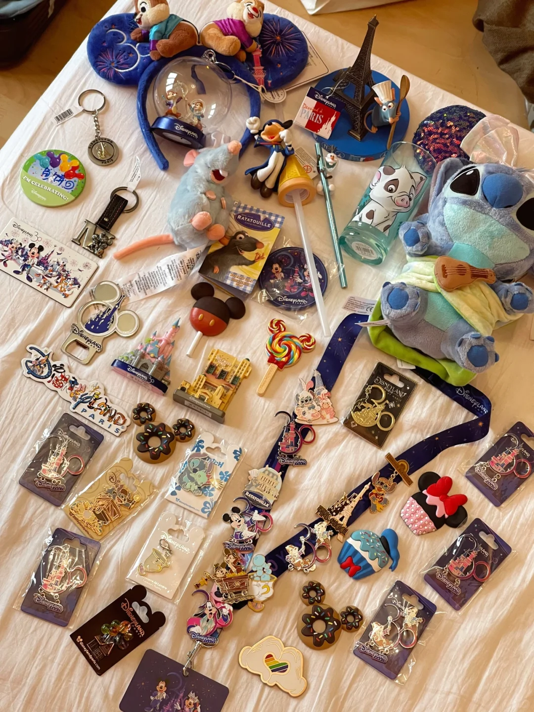Paris Disneyland | How Did I Get So Good at Shopping?! Ultimate Merchandise Guide