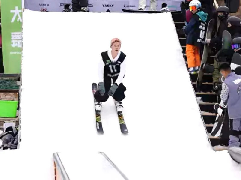 Twin-Tip Skiing in Salt Lake City