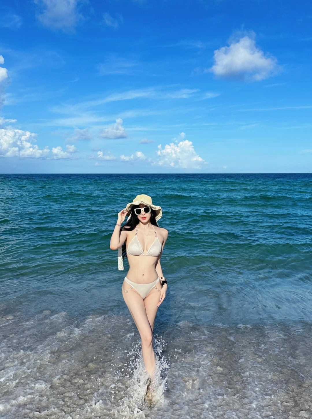 Life is meant to be spent in places like this 🤍