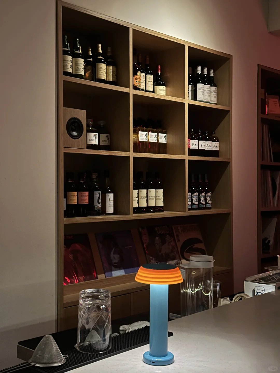 Great Spots in New York to Listen to City Pop Vinyl Records