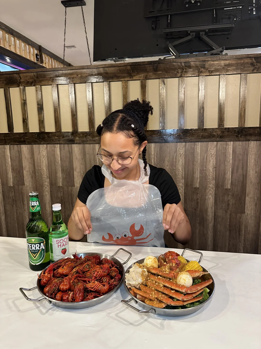 Atlanta Eats: Hand-Caught Seafood and $1 Oysters at Mama Crawfish