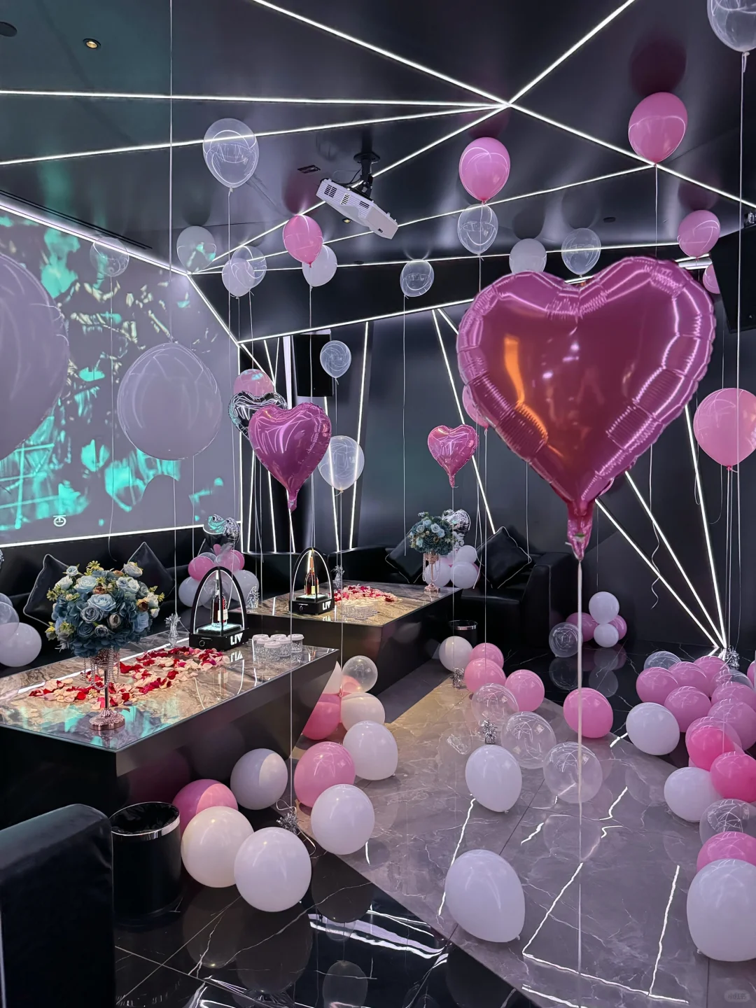 Newly Opened in NYC!! Can Accommodate Up to 35 People! Prices Start as Low as $30!!