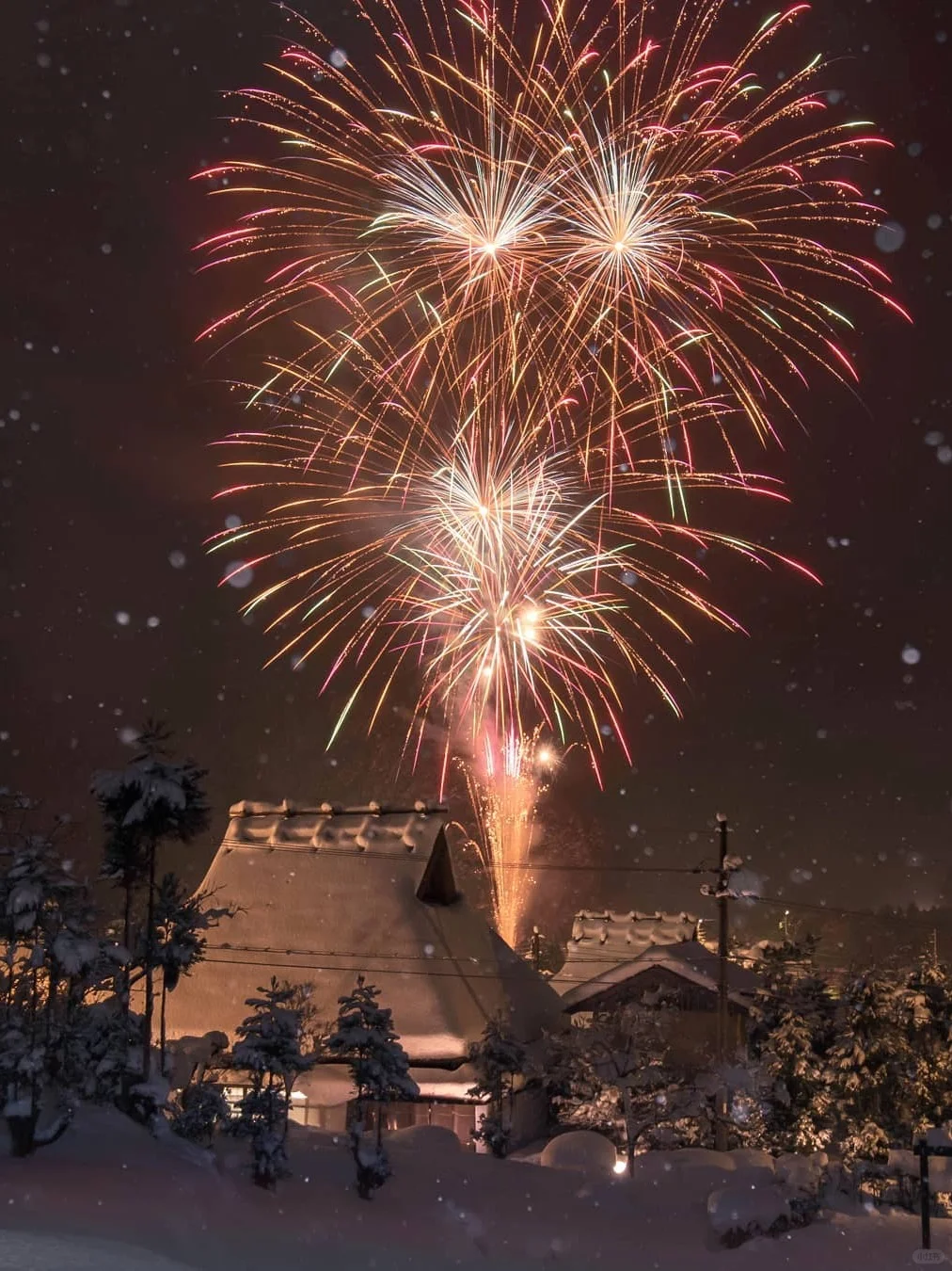 Miss It, Wait a Year! ❗ Catch the Last Winter Fireworks at Misasagi Village 🎇